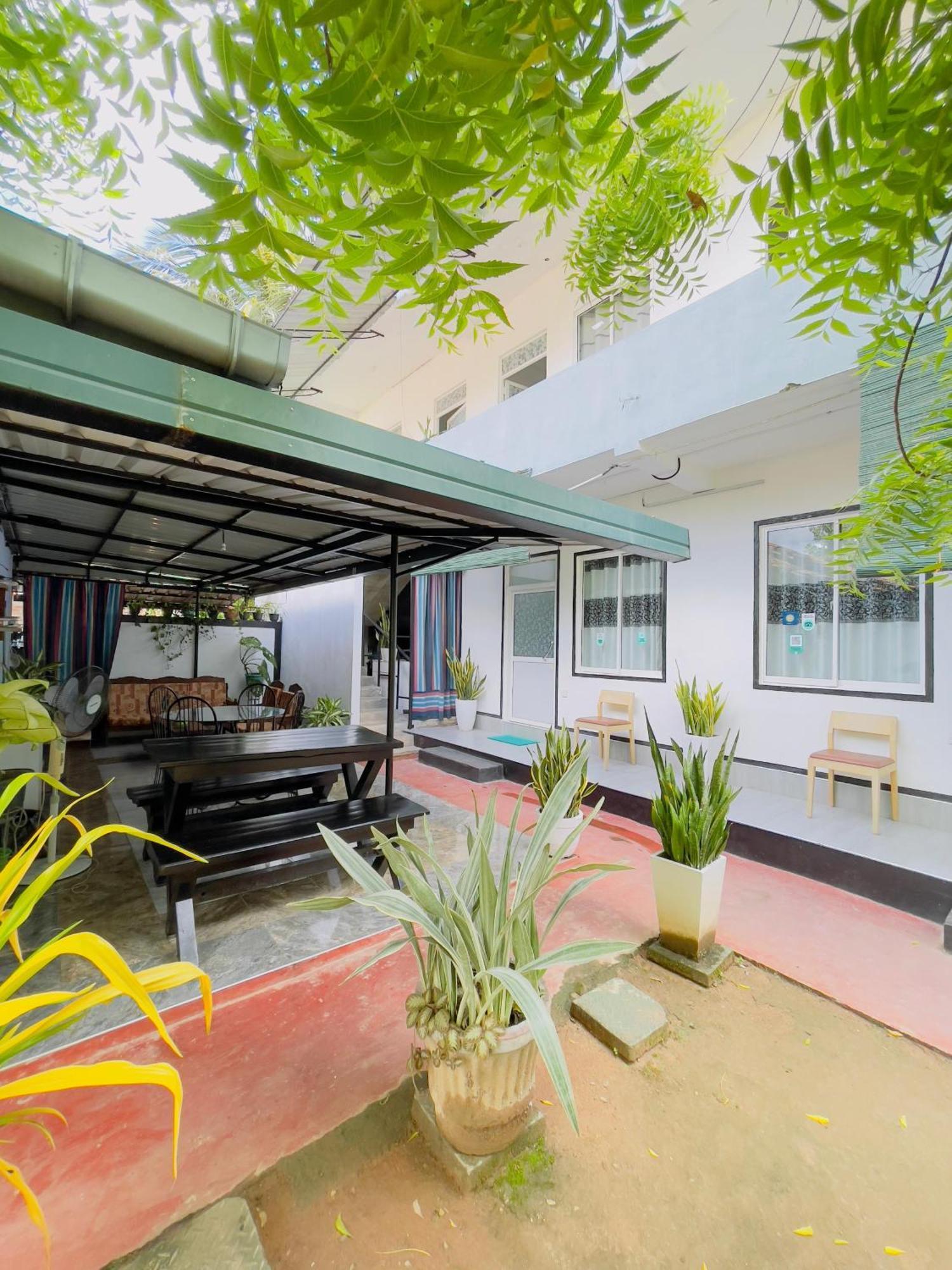 Araliya White House Apartman Negombo Kültér fotó