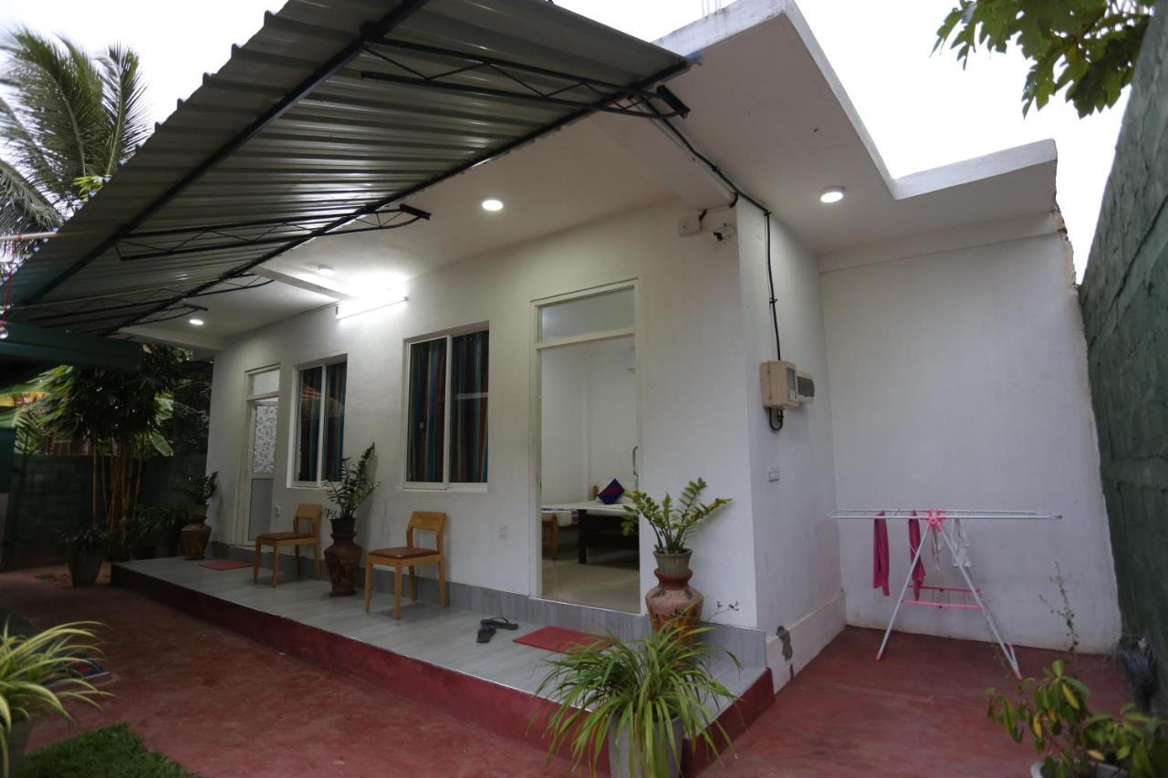 Araliya White House Apartman Negombo Kültér fotó